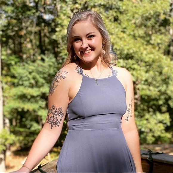 Meet your Posher, Alex - Picture 1 of 1